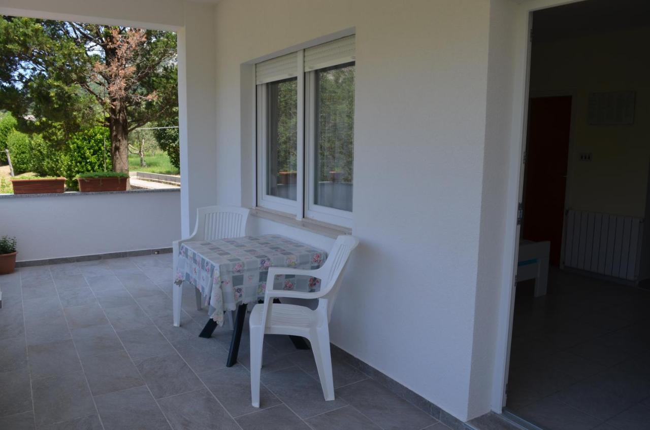 Apartments Alen Draga Bašćanska Extérieur photo