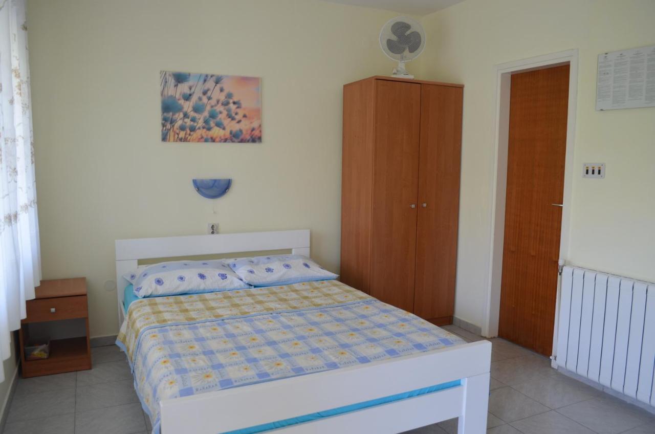 Apartments Alen Draga Bašćanska Extérieur photo